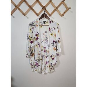Torrid Crepe Shirttail Floral Kimono - Size 1/2